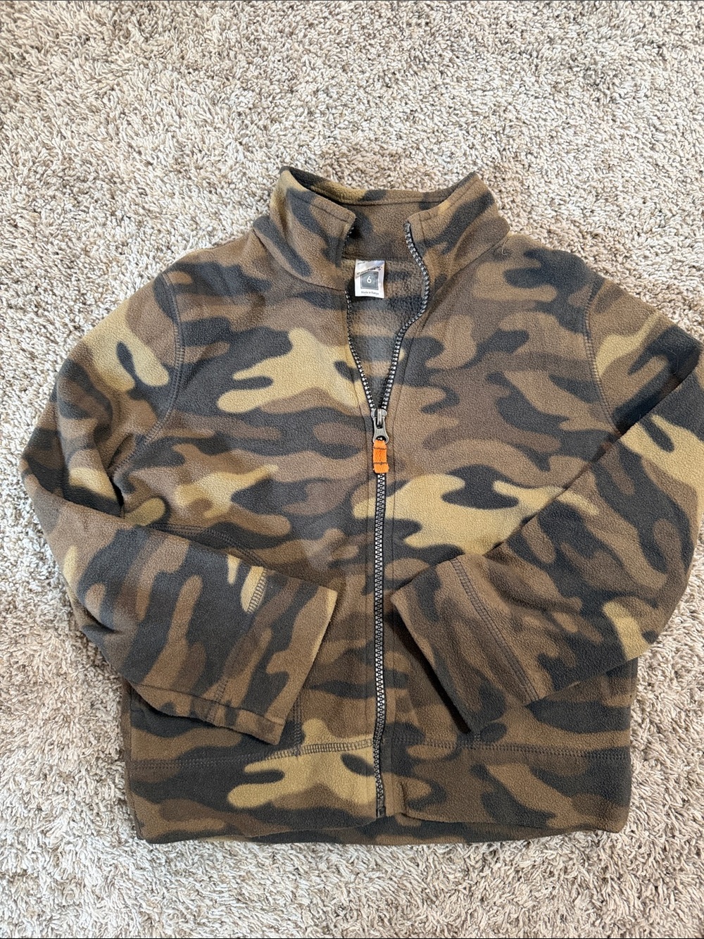 Carter's Boys Camouflage Zip-Up Jacket in Brown and Olive With Pockets Size 6